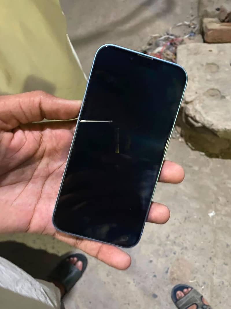 Apple iPhone 14 5