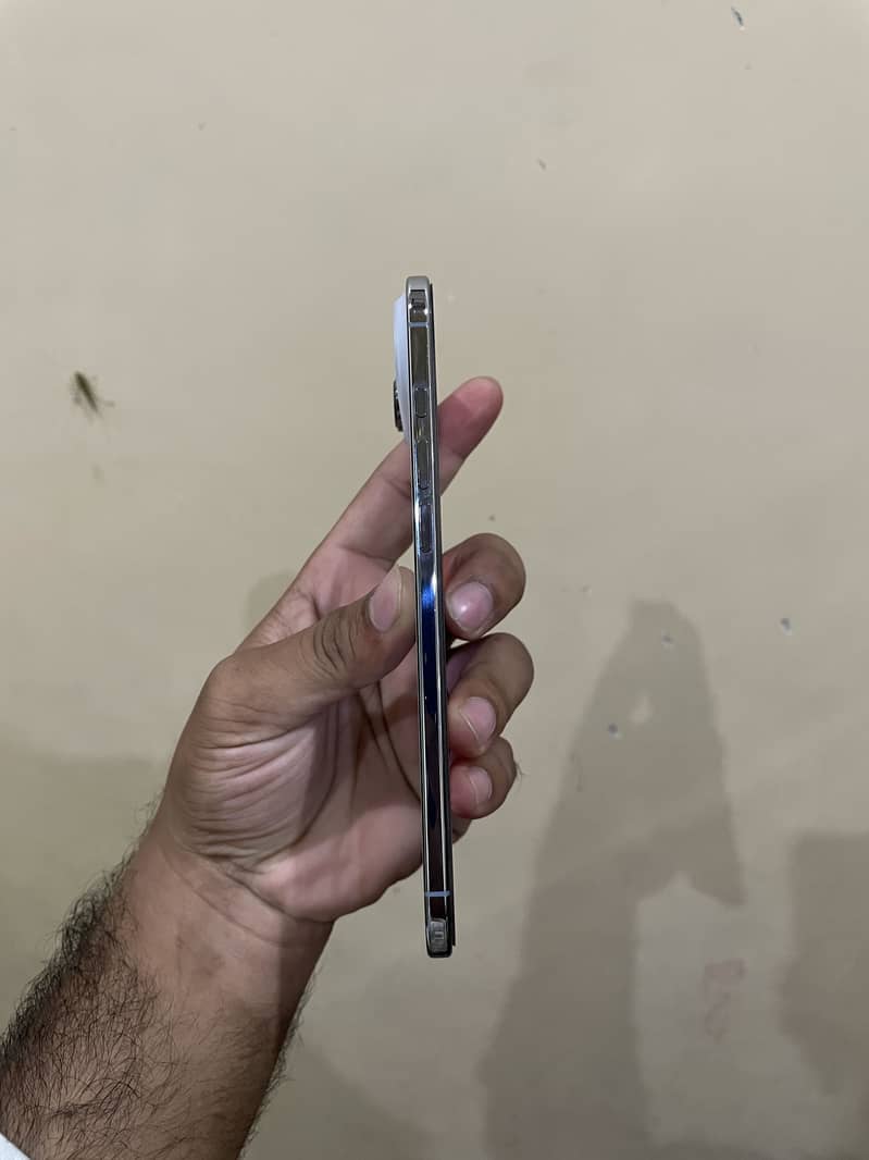 Apple iPhone 17 Air 3