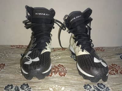 Sports Shoes