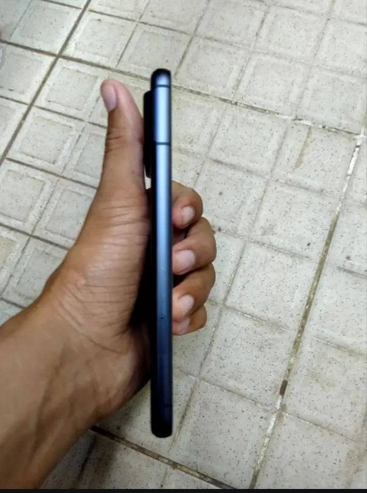 Google Pixel 8 3
