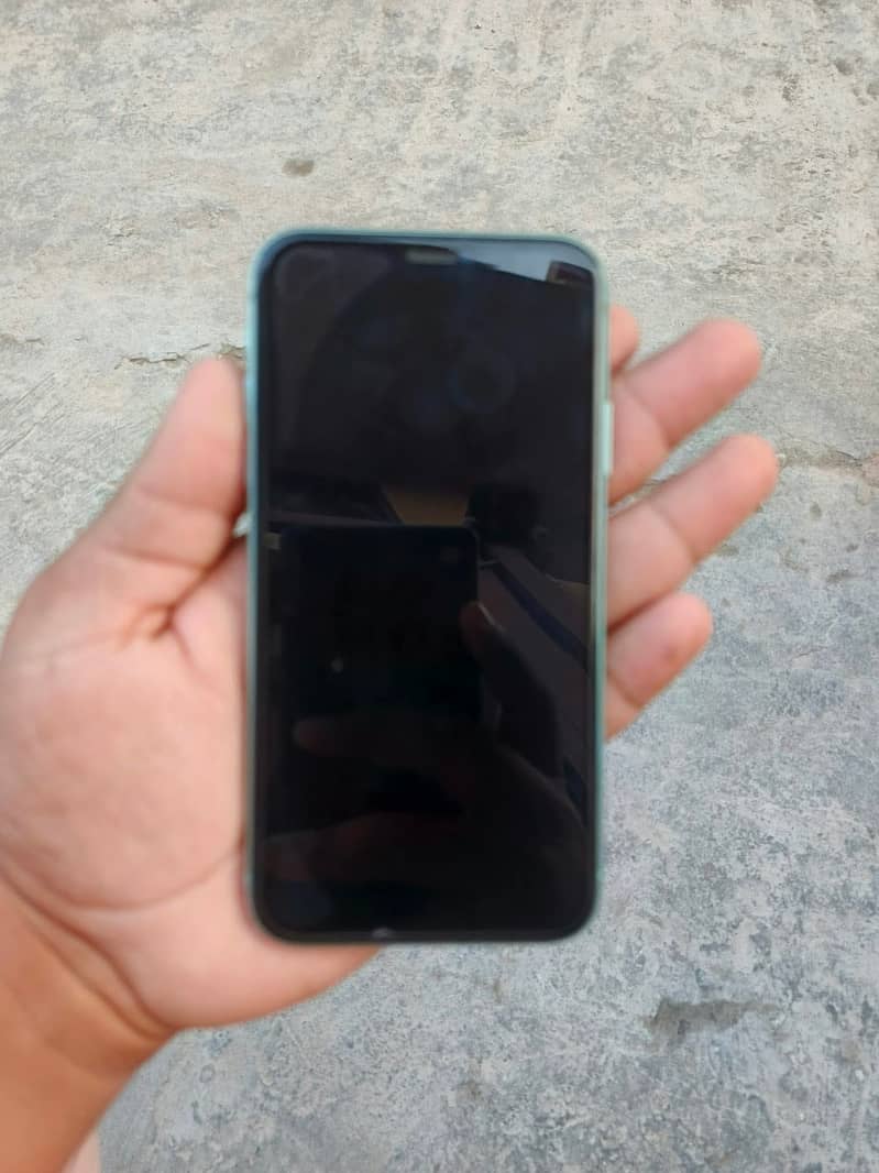 Apple iPhone 11 5