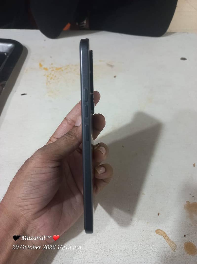 Tecno Spark 40 pro 4