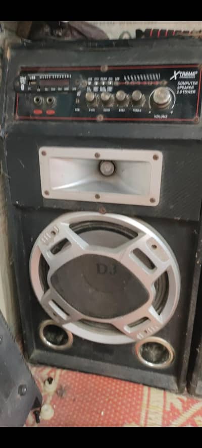 XTREME condition acchi hai 12 inches ke bisar plus speaker Lage hue DJ
