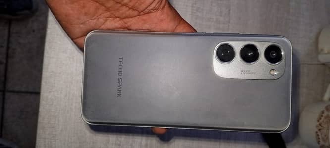 Tecno Spark 40 Pro PLUS