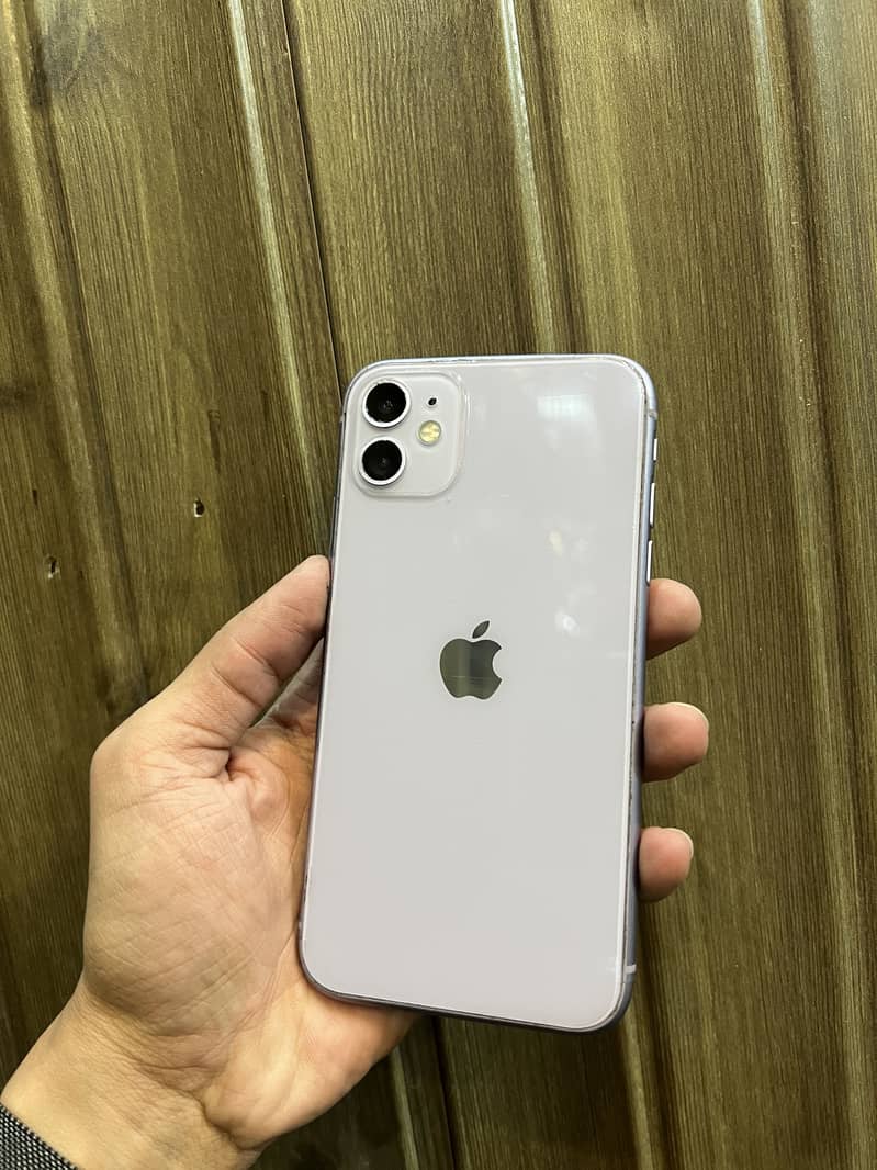 Apple iPhone 11 0
