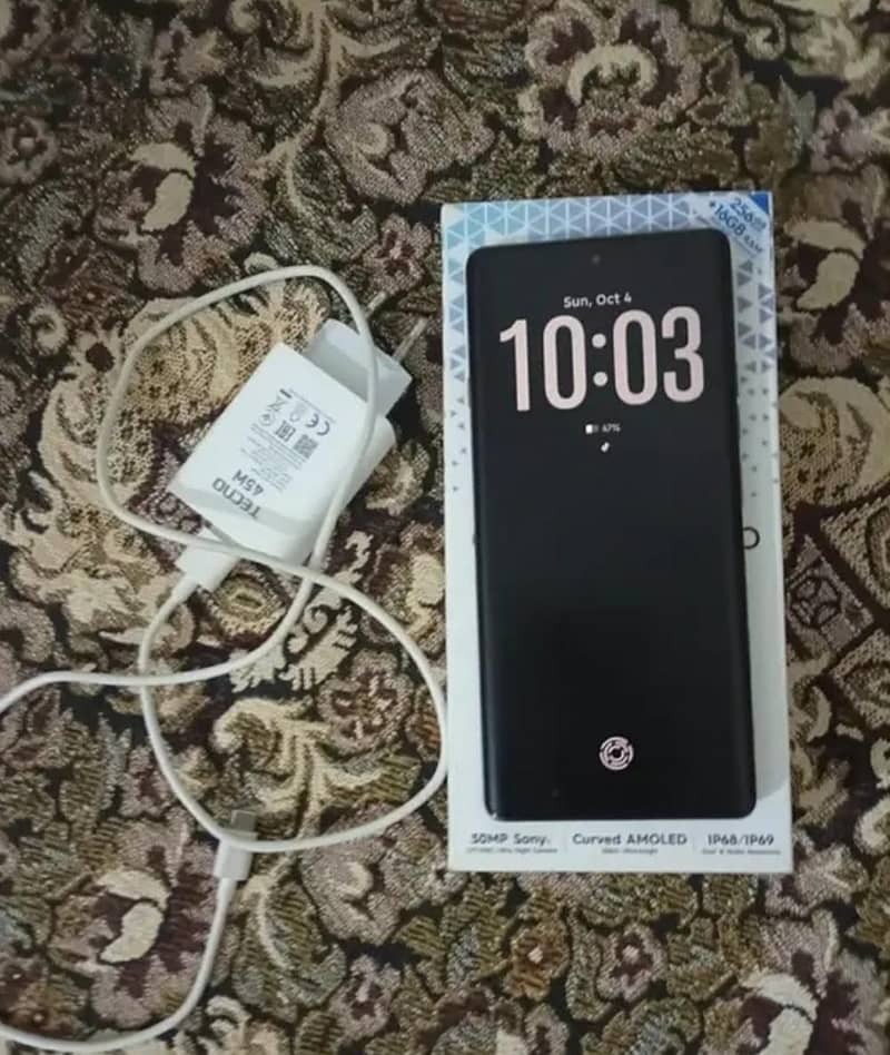 Tecno CAMON 40 Pro with complete box 1