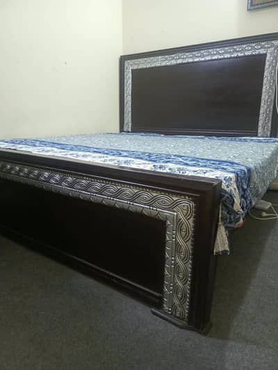 Double BED