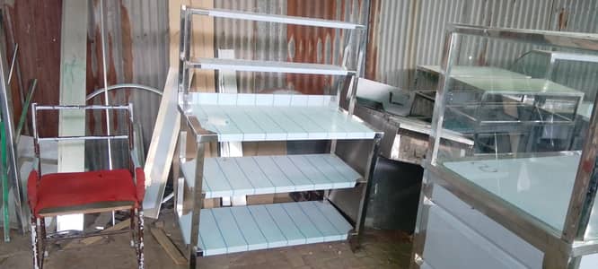 Working table breading tables prep tables fryer ovens dough machine's
