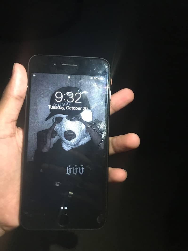 Apple iPhone 7 Plus 1