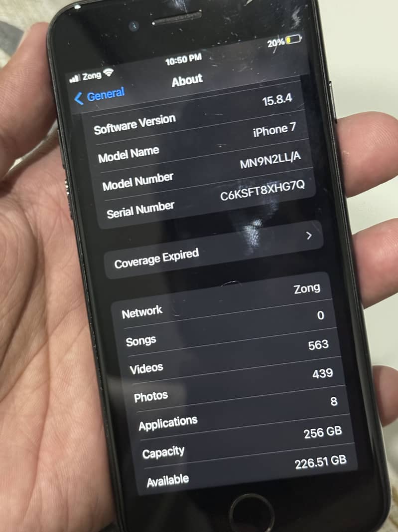 Apple iPhone 7 2