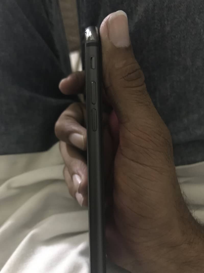 Apple iPhone 8 Plus 7