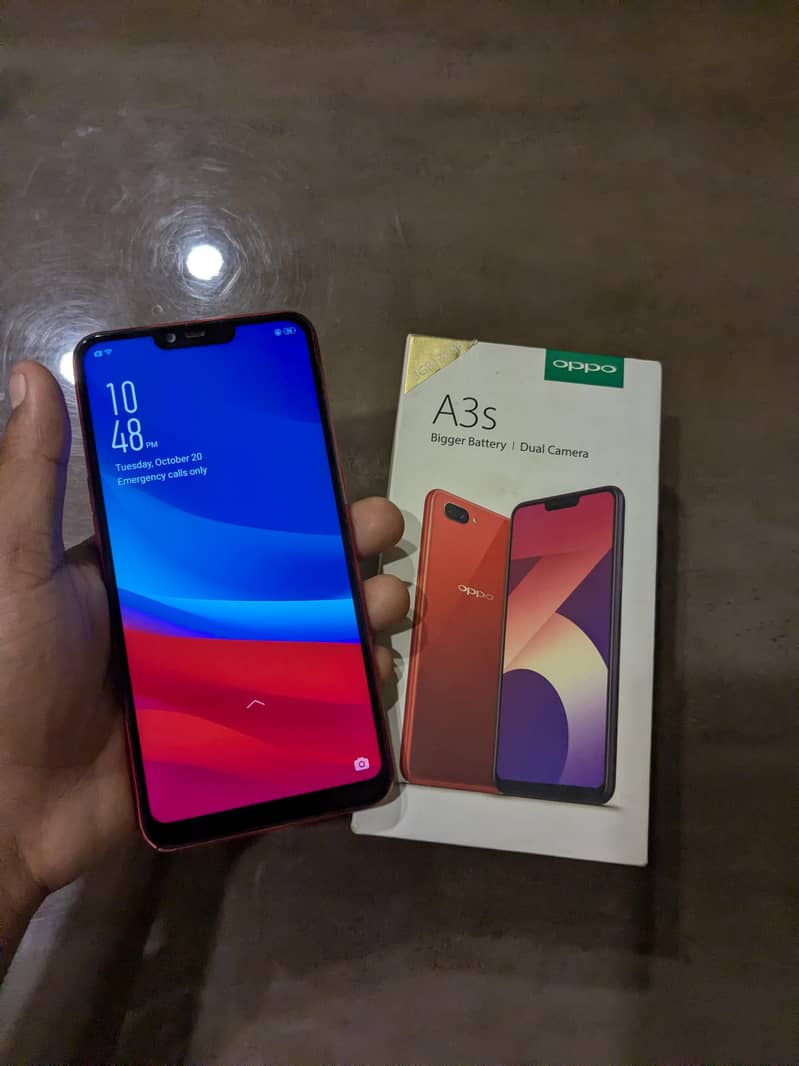 OPPO A3s 4