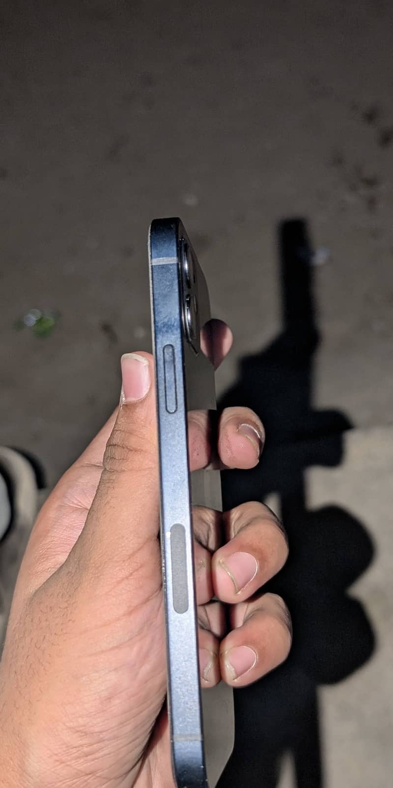 Apple iPhone 12 1