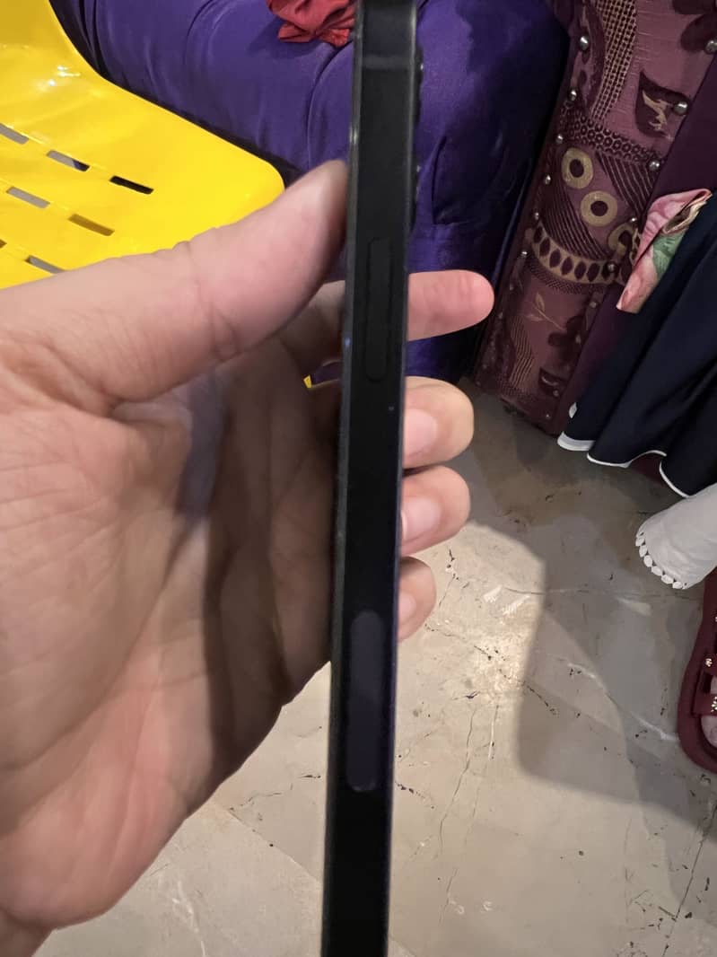 Apple iPhone 12 5