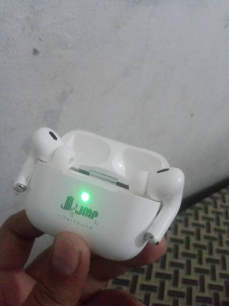 airpods pro 1