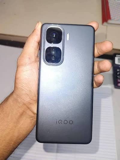 Vivo iQOO Neo10