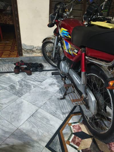 Honda CD 70 bike for sale model 2021 onle call  03204613397