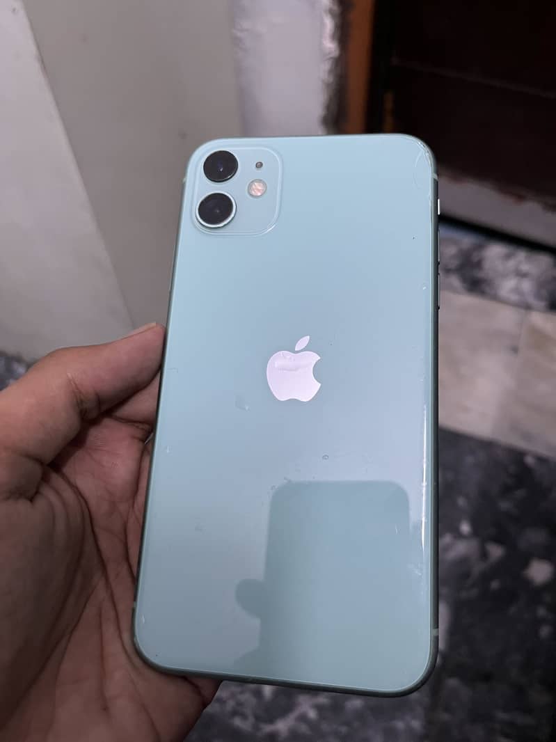 Apple iPhone 11 0