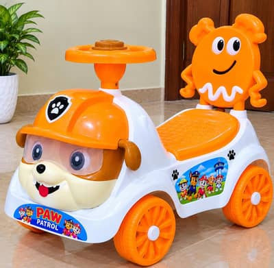 Baby push on car