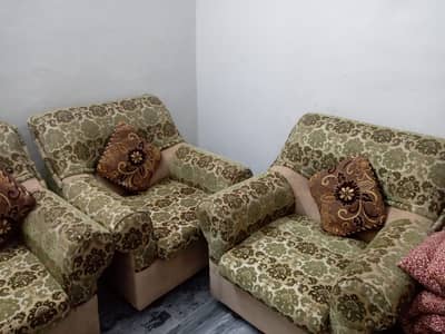 5 seetr sofa sale good condetion home used urjnt sale