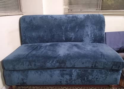 Blue 3 Seater Sofa in very good condition for sale urgently