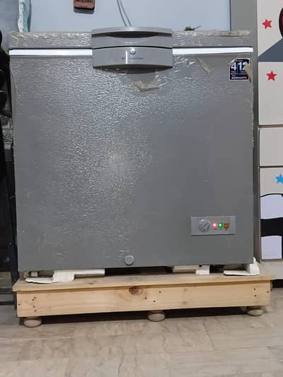 dawlance refrigrator
