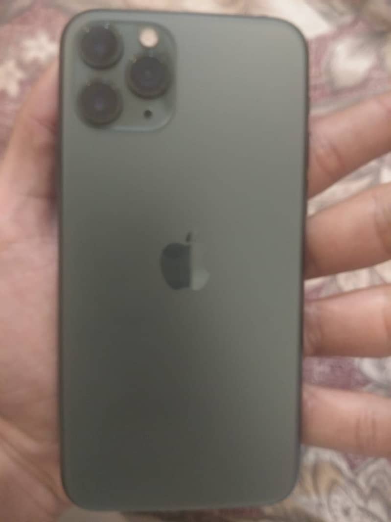 Apple iPhone 11 Pro 2
