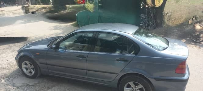 BMW 3 Series 2004