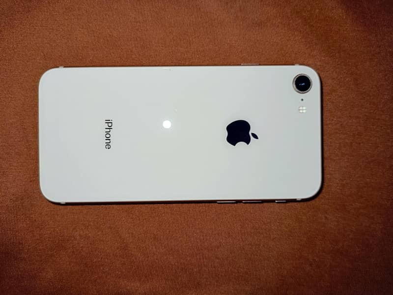 Apple iPhone 8 0