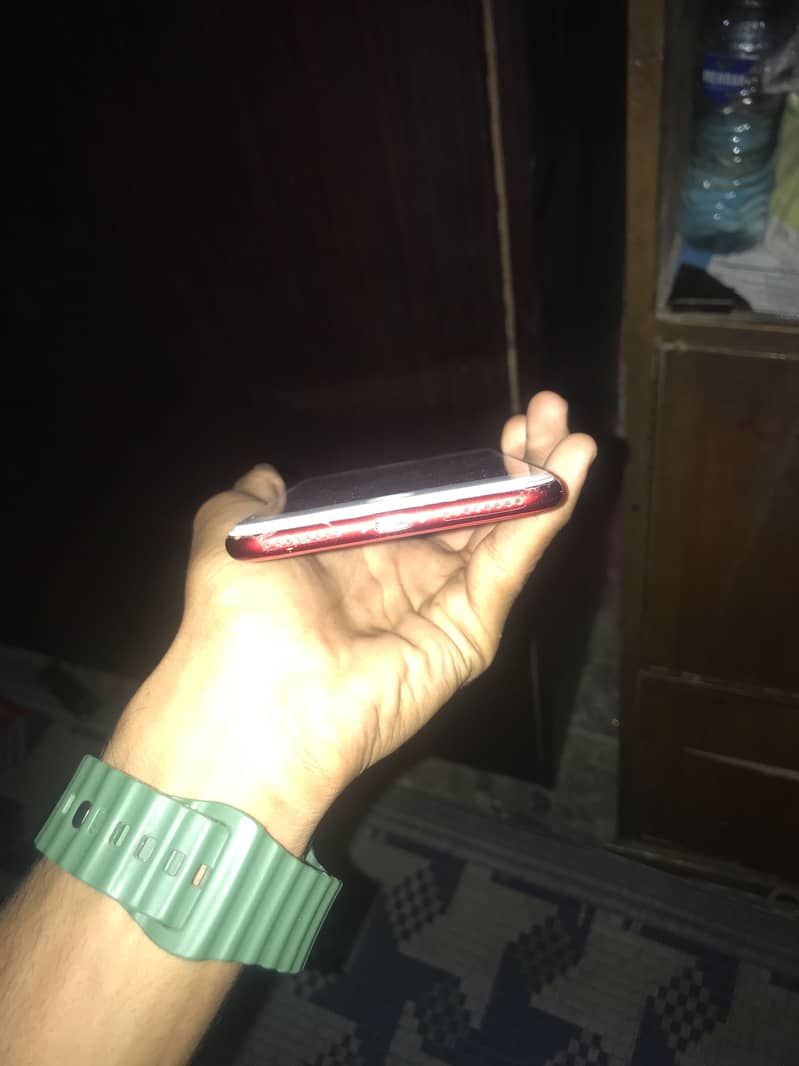 Apple iPhone 7 Plus 6