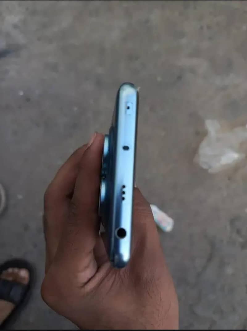 Xiaomi Redmi Note 14 Pro 1