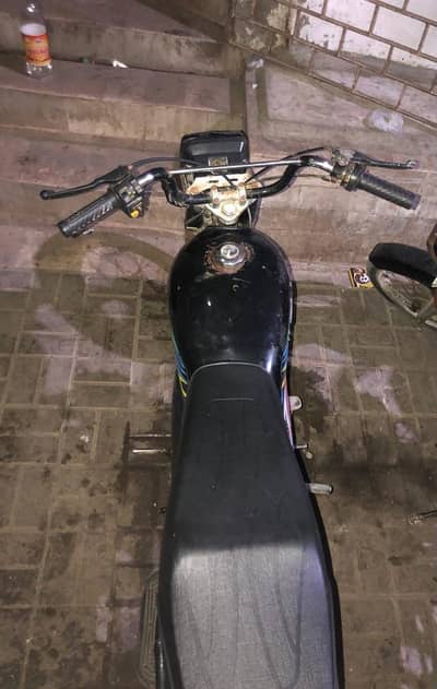 Unique UD 70 Model 2012