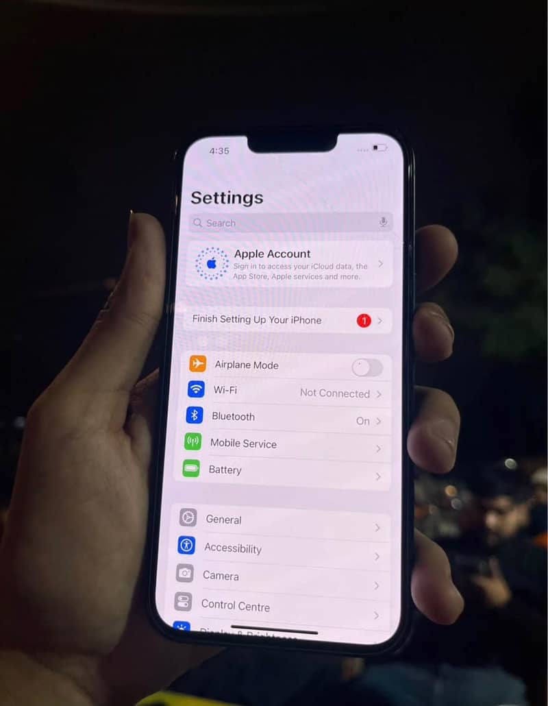 Apple iPhone 13 4