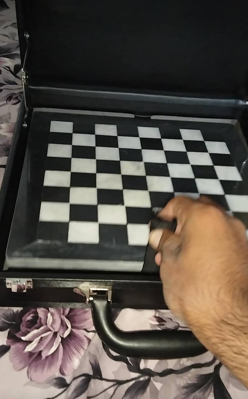 marble chess 1