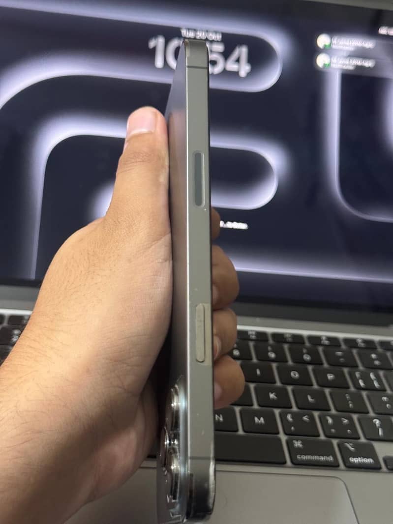 Apple iPhone 13 Pro Max 9