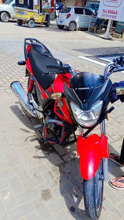 Honda CB150F