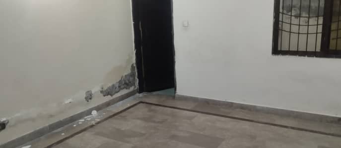 5 MARLA BEAUTIFUL PORTION G/FLOOR FACING PARK Jubilee TOWN F BLOCK