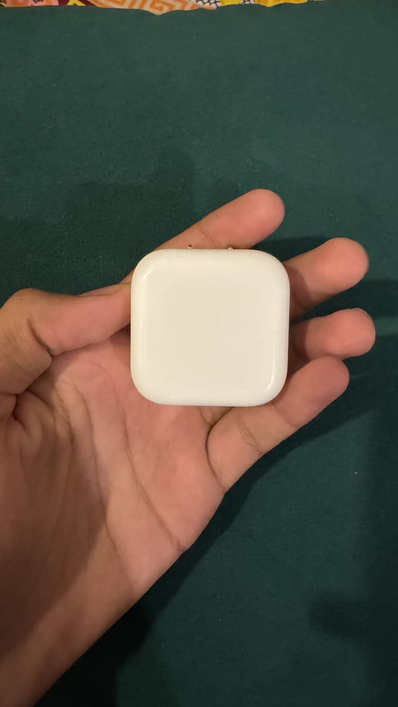 Apple adopter 3