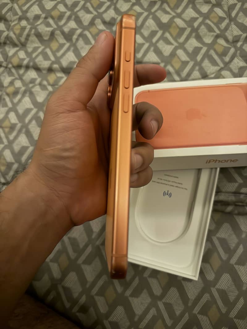 Apple iPhone 17 Pro Max 1