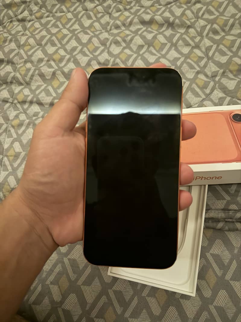 Apple iPhone 17 Pro Max 3