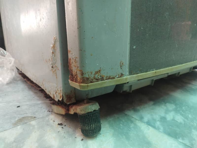Dawlance 12 cubic Fridge 6