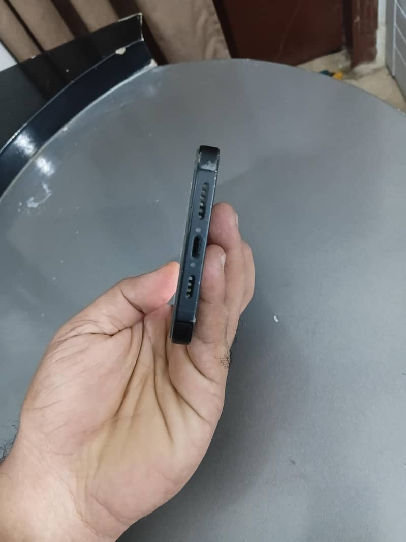 Apple iPhone 14 Pro JV 5