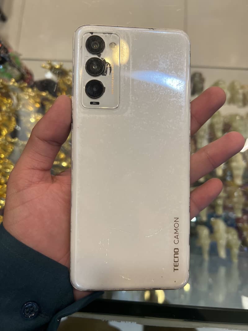 Tecno CAMON 18T 1