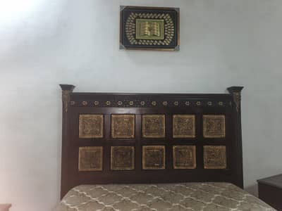 bed side table dressing table