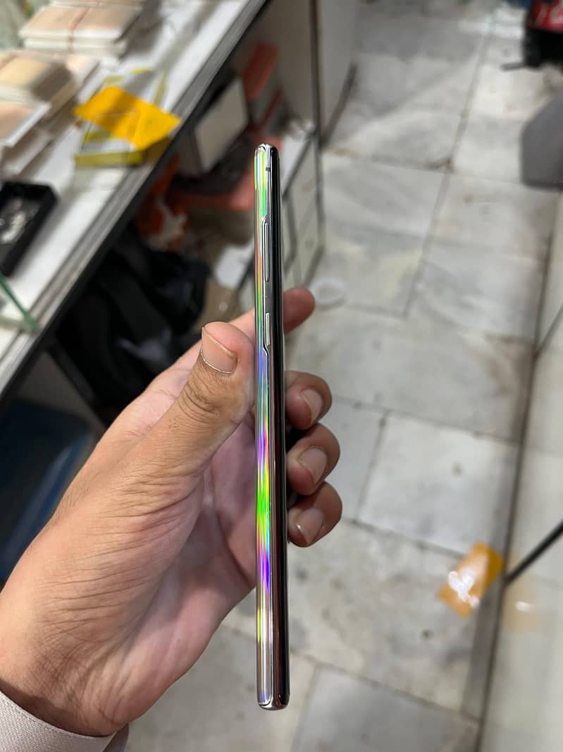 Samsung Mobile Note 10 Plus 3