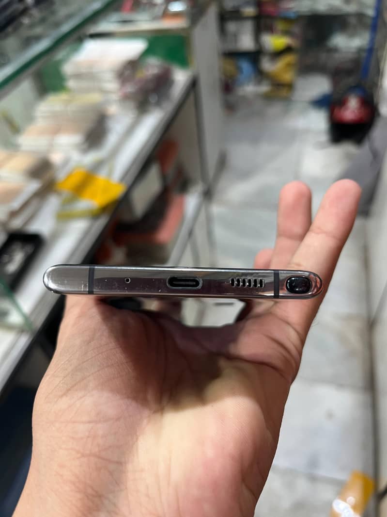 Samsung Mobile Note 10 Plus 5