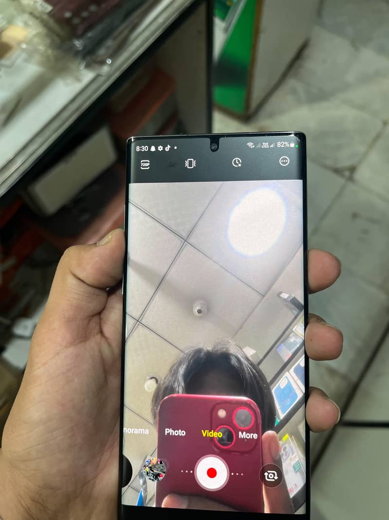 Samsung Mobile Note 10 Plus 6