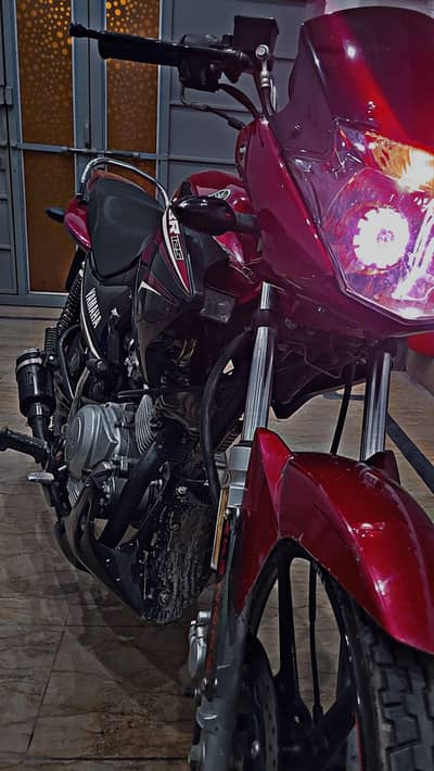 Yamaha ybr 125