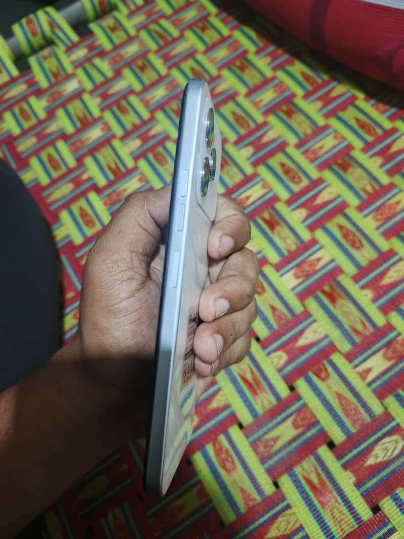 Tecno Spark 40 1