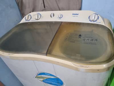 Haier HWM 80-150S Twin Tub Washing Machine